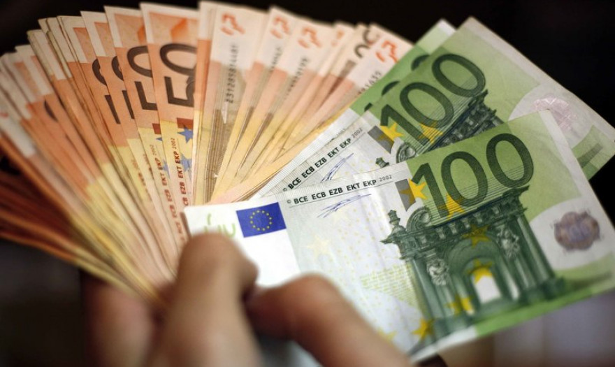 Πρωτογενές πλεόνασμα 3,2 δισ. ευρώ το 2018