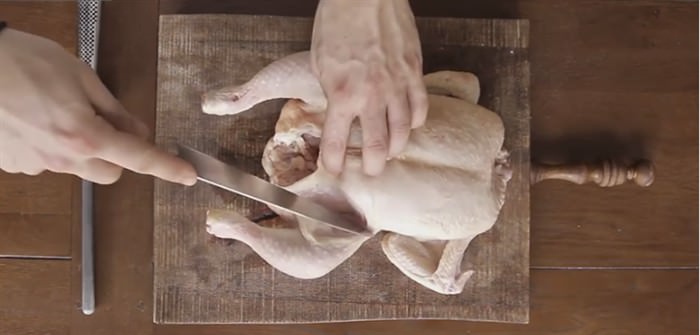 Πώς κόβουμε σε μερίδες το Κοτόπουλο (ΒΙΝΤΕΟ)