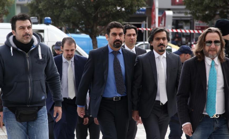 Πράξη εθνικής ταπείνωσης η επικήρυξη των «8» Τούρκων, λένε 14 πρώην πρόεδροι Δικηγορικών Συλλόγων