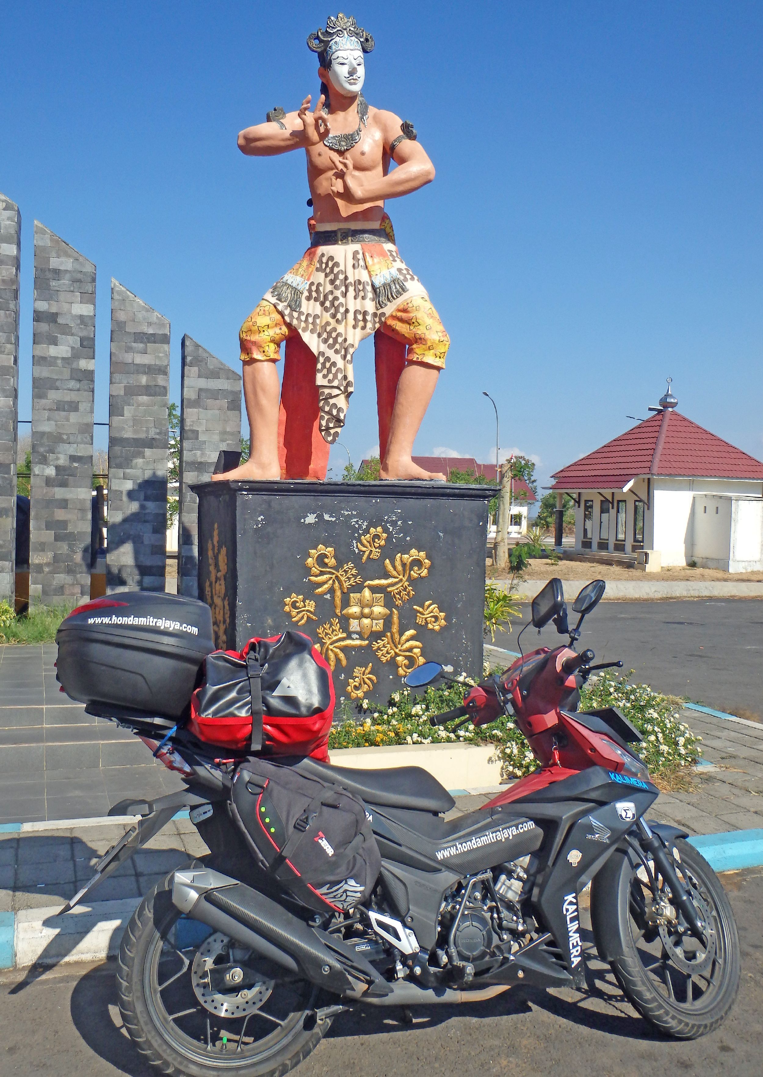 “INDONESIAN  GTRider”-Ταξίδι στην Ινδονησία με Honda GTR150 Supra