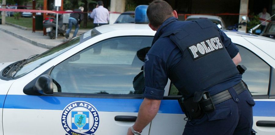 Ιεράπετρα: Παρίστανε τον αστυνομικό και έκλεβε χρήματα από πολίτες