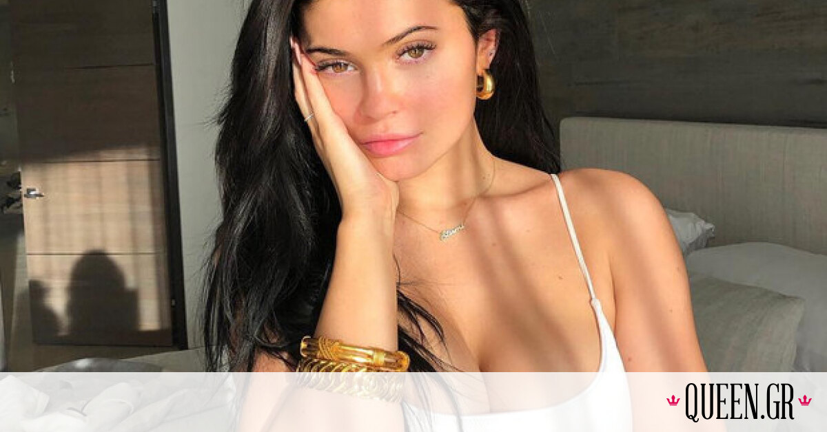 Τα αγαπημένα σκουλαρίκια της Kylie Jenner κοστίζουν μόνο 55 Eυρώ