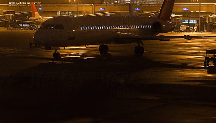 Αεροπλάνο τράκαρε με όχημα στο αεροδρόμιο Χανίων