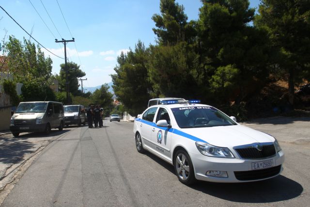 Σύλληψη διακινητή μεταναστών στη Θεσσαλονίκη
