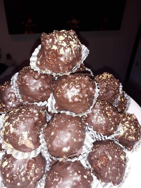 FERRERO ROCHER Πανεύκολα σοκολατάκια !!!!