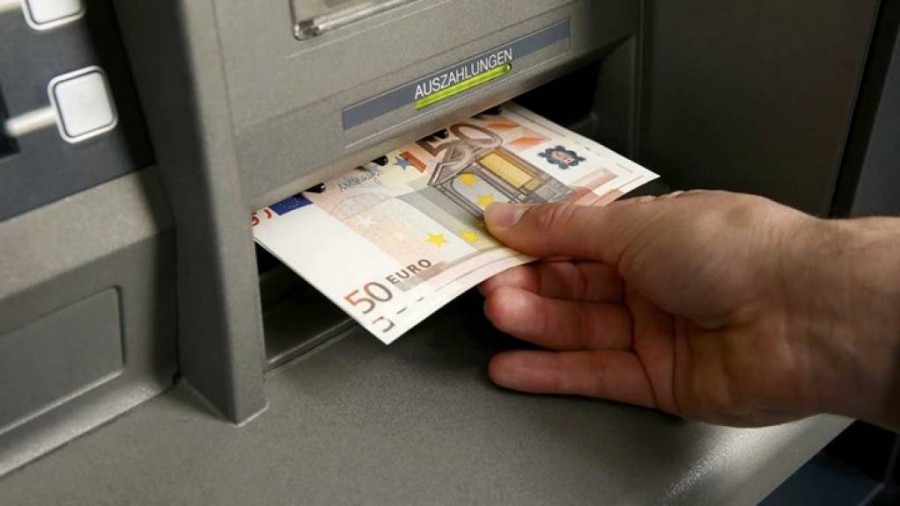 Τέλος το “ρευστό”: Υποχρεωτική πληρωμή ενοικίων μέσω τράπεζας