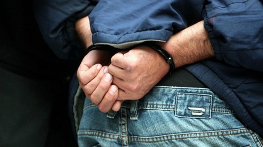 Αίγιο: Σύλληψη 30χρονου που βίασε 50χρονη