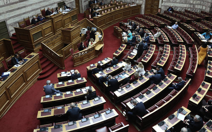 «Όχι» ΝΔ στις προτάσεις ΣΥΡΙΖΑ για δημοψηφίσματα για τα εθνικά θέματα