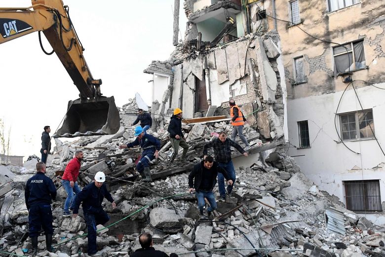 Φονικός σεισμός στην Αλβανία: Τραυματίες θα νοσηλευτούν στη Θεσσαλονίκη