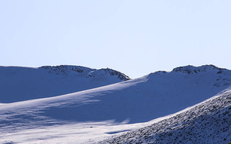 Εντυπωσιακές εικόνες από τον χιονισμένο Όλυμπο