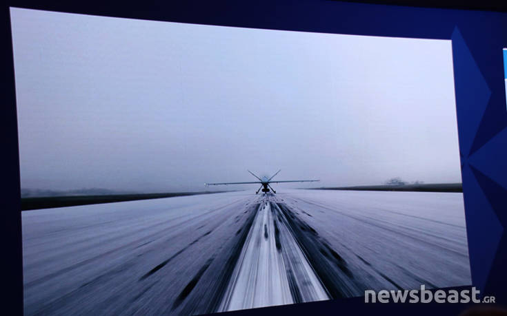 Αμερικανικό drone εντυπωσιάζει πάνω από την αεροπορική βάση της Λάρισας
