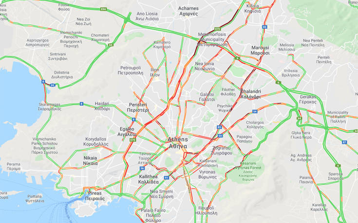 Κίνηση στο κόκκινο στους δρόμους της Αθήνας: Πού εντοπίζονται τα προβλήματα