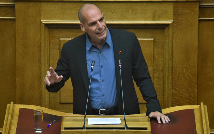 Βαρουφάκης: Η Ελλάδα δεν χρειάζεται τίποτα ως στήριξη από τις ΗΠΑ