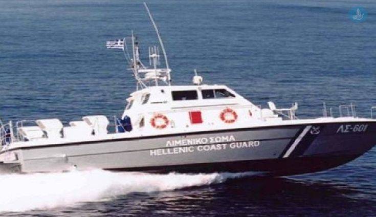 Συναγερμός στο Λιμενικό – Βούλιαξε σκάφος σε παραλία της Κορινθίας – Σώοι και οι 7 επιβαίνοντες