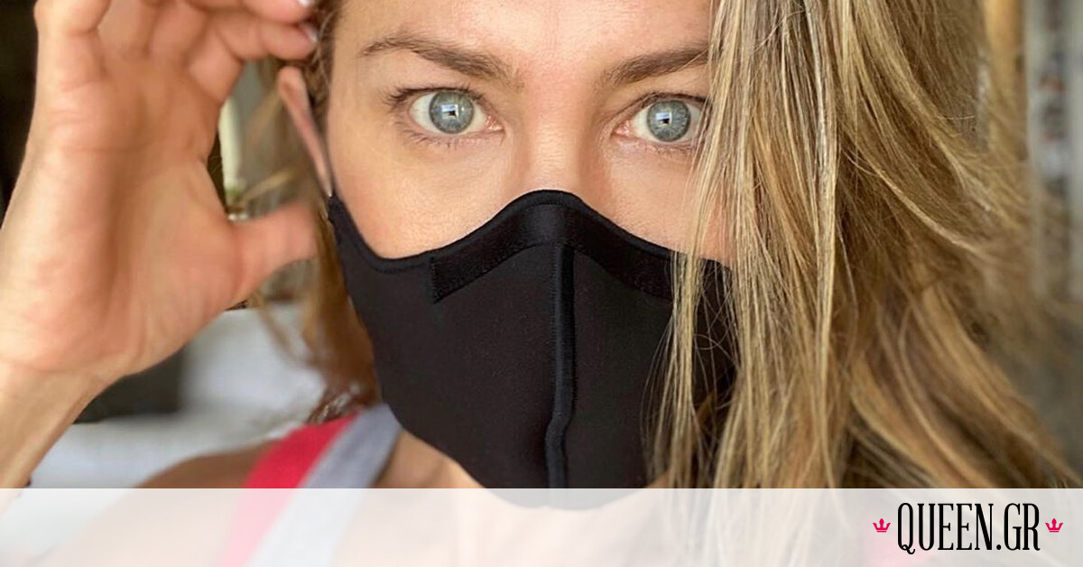 #WearADamnMask: Οι celebrities κάνουν fashion statement με τη μάσκα τους