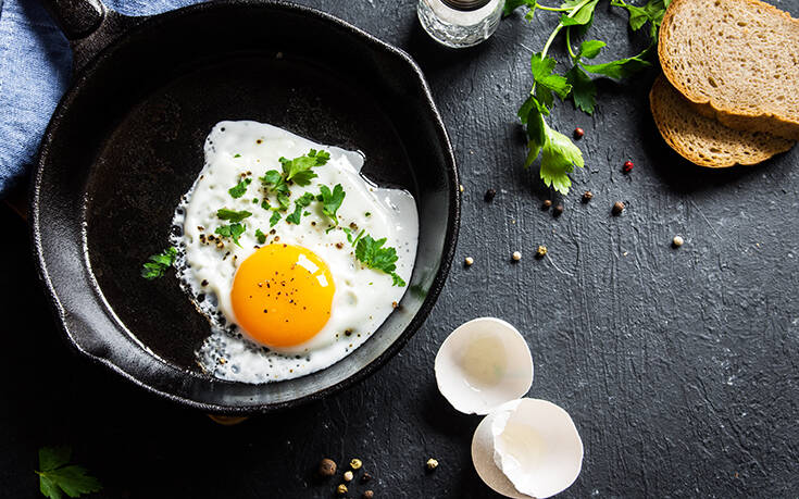 Πώς να φτιάξεις το τέλειο τηγανητό αυγό