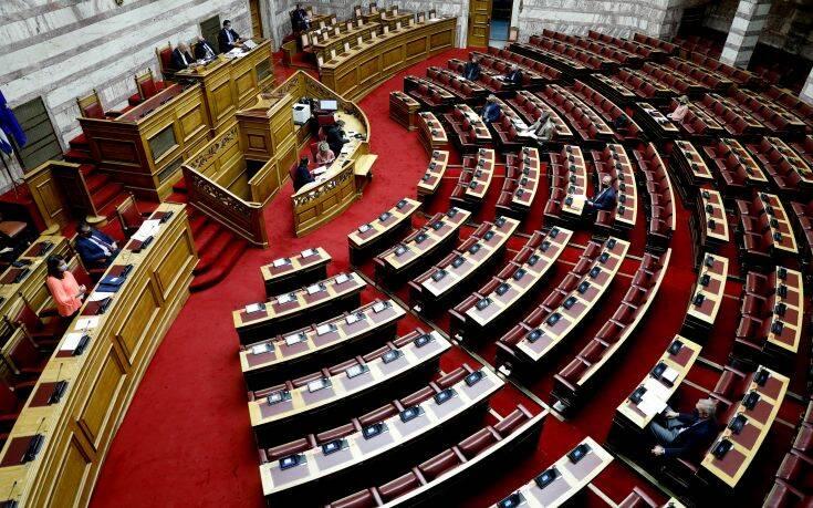Βουλή-πτωχευτικό νομοσχέδιο: Νομοθετικές βελτιώσεις από Σταϊκούρα, Γεωργιάδη – Αντιδράσεις της αντιπολίτευσης