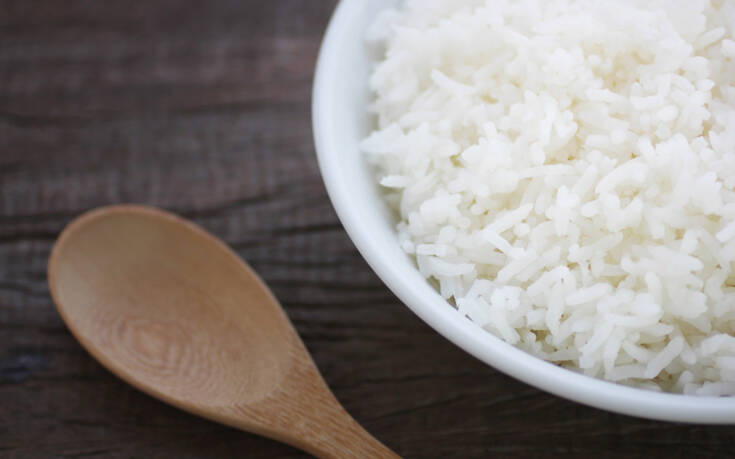 Το κόλπο που μειώνει τις θερμίδες του ρυζιού στο μισό
