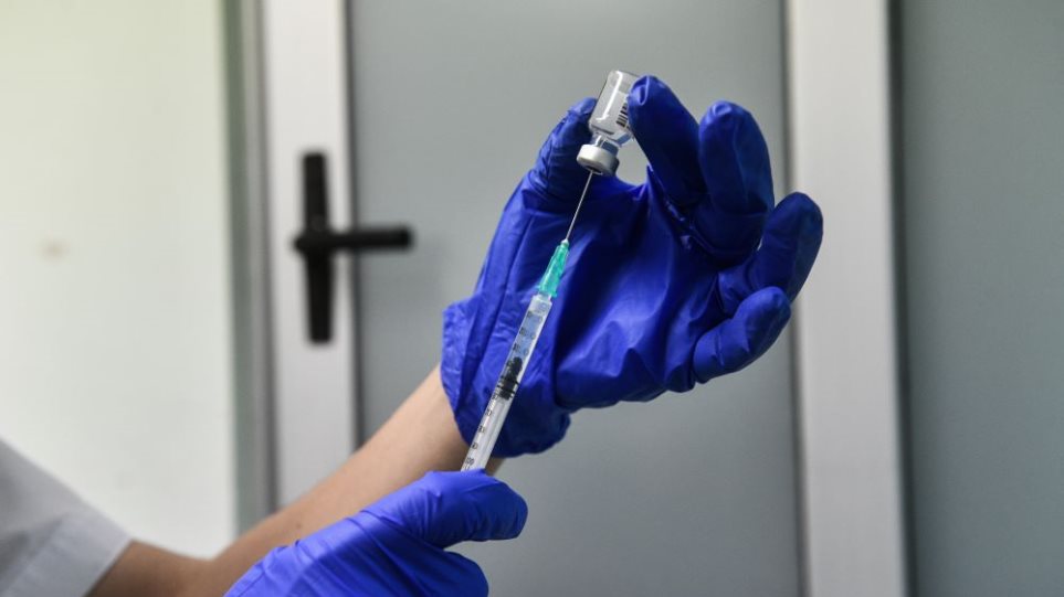 Εξαδάκτυλος για εμβόλια: «Δεν έχουμε τις προμήθειες που θα έπρεπε»