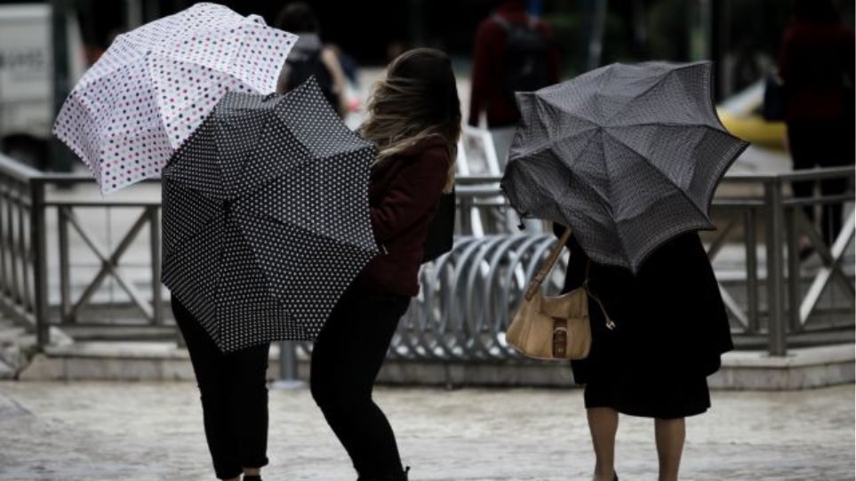 Καιρός στην Αθήνα: Βρέχει αυτή την ώρα σε πολλές περιοχές