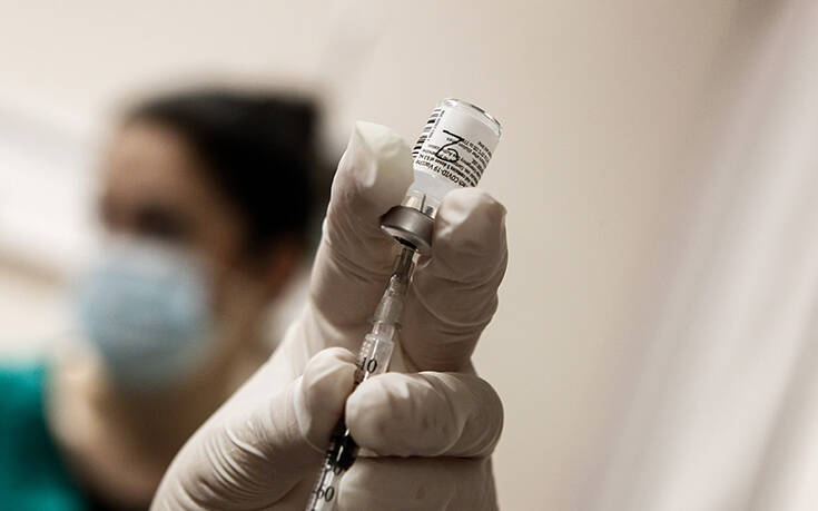 Ένταξη των μελών της στον εμβολιασμό κατά του κορονοϊού ζητά η Ελληνική Οδοντιατρική Ομοσπονδία