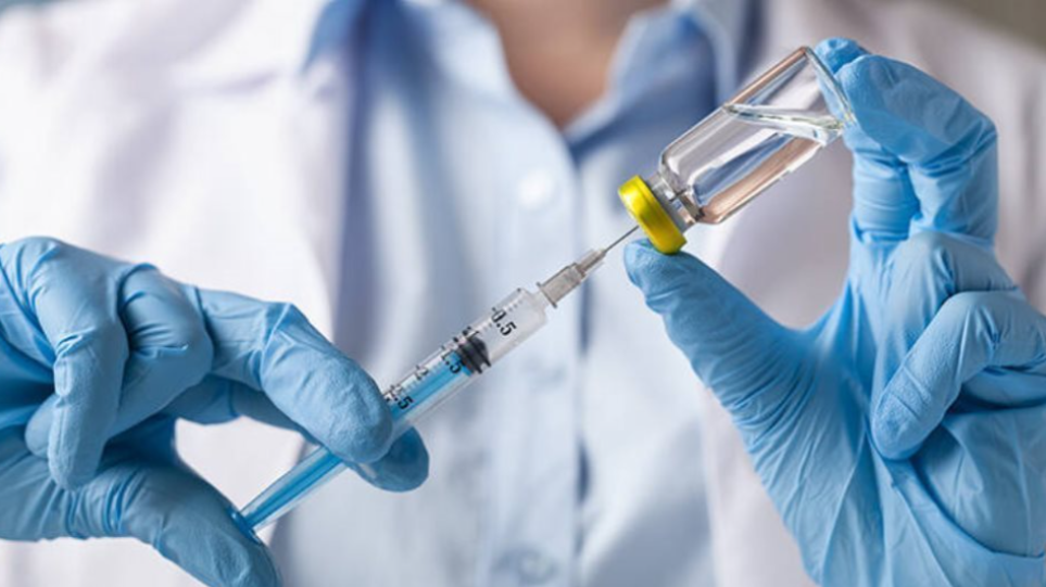 Κορωνοϊός: Πόσο συχνή είναι η εμφάνιση αλλεργικών αντιδράσεων από το εμβόλιο της Moderna