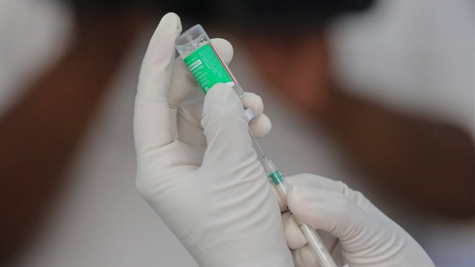 Εμβόλιο AstraZeneca: Ξανά στο μικροσκόπιο του ΠΟΥ λόγω ερωτημάτων περί αποτελεσματικότητας