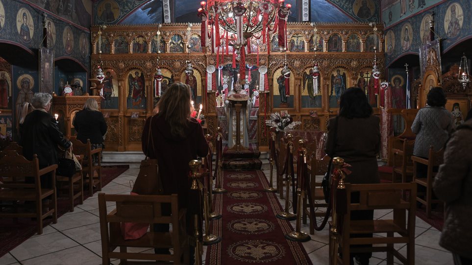 Διαφοροποείται η Εκκλησία της Κρήτης για τον εορτασμό του Πάσχα
