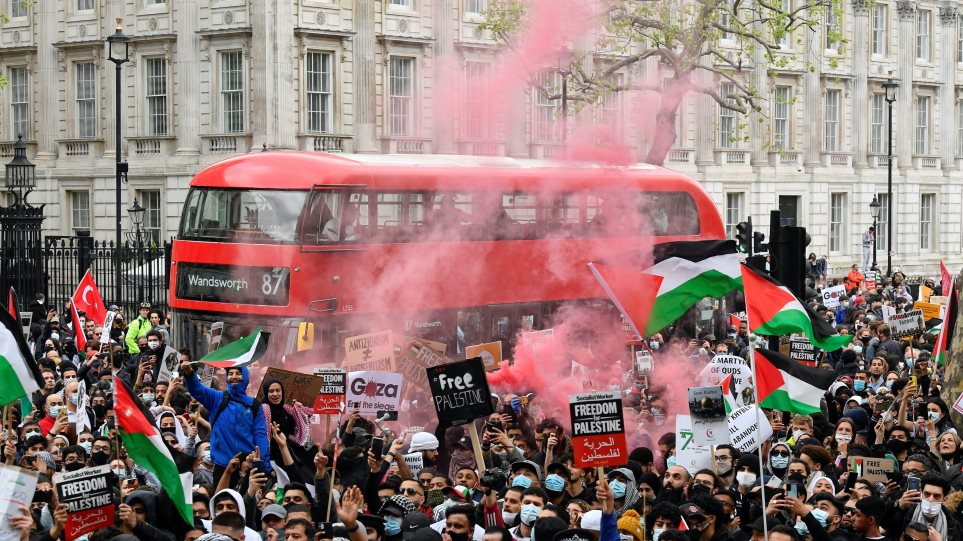 Μεσανατολικό: Μεγάλες διαδηλώσεις υπέρ των Παλαιστινίων σε Λονδίνο – Μαδρίτη