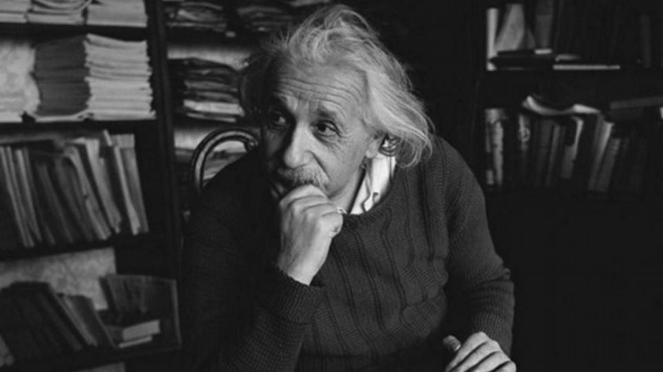 Αϊνστάιν: Νέος «χάρτης» της σκοτεινής ύλης στο σύμπαν δημιουργεί… αμφιβολίες για τη θεωρία σχετικότητας