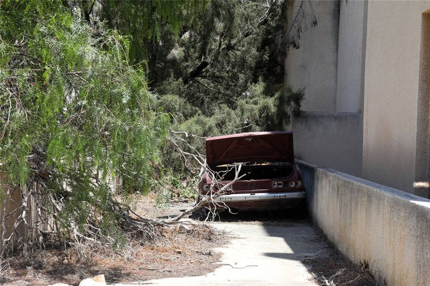 Κύπρος: Οι Τούρκοι ανοίγουν την Αμμόχωστο παρά τις αντιδράσεις – Στήνουν οργανωμένες πλαζ με φοίνικες
