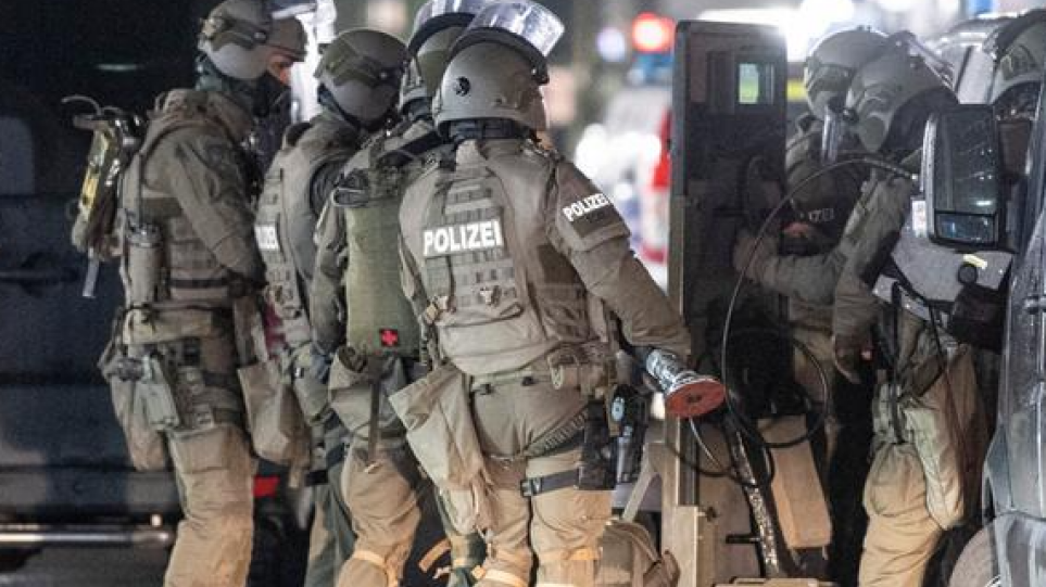 Γερμανία: Δεκάδες αστυνομικοί συμμετείχαν ενεργά σε συζητήσεις ακροδεξιών στο Διαδίκτυο