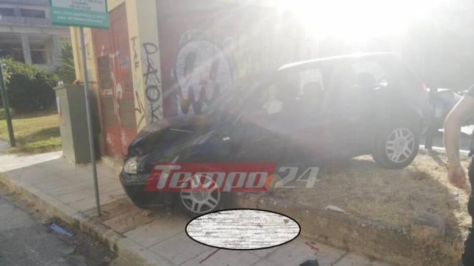 Σφοδρό τροχαίο στην Πάτρα: Αυτοκίνητο παρέσυρε παιδάκι αφού πρώτα συγκρούστηκε με άλλο όχημα