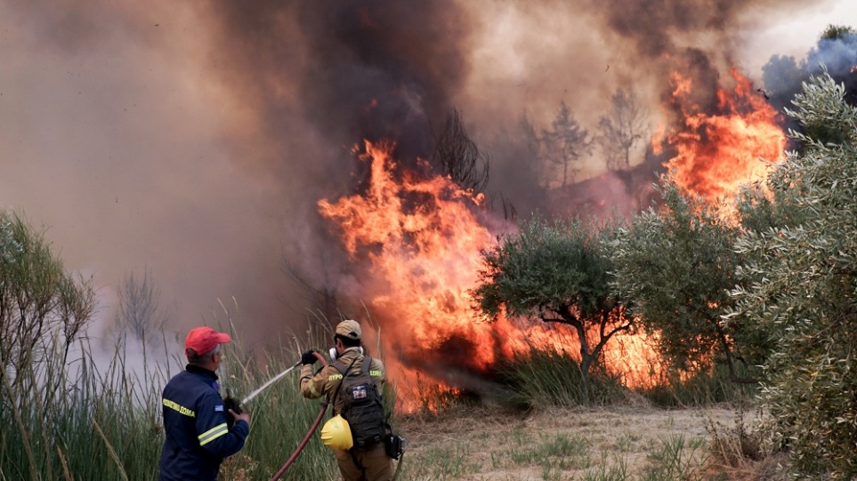 Φωτιά στην Ηλεία: Εντοπίστηκε ύποπτος για εμπρησμό