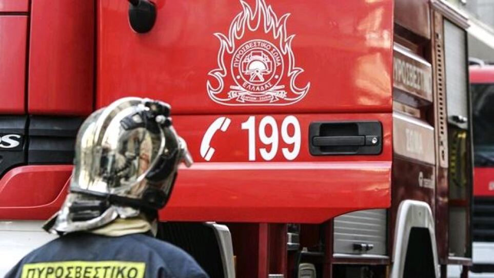 Συναγερμός στην πυροσβεστική: Σε εξέλιξη πυρκαγιά στα Χανιά