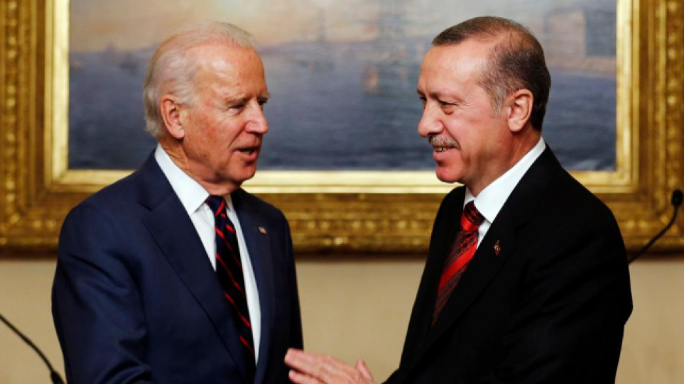 «Άκυρο» Μπάιντεν σε Ερντογάν για συνάντηση στη Ρώμη – Ελπίζει για Γλασκόβη ο Τούρκος πρόεδρος