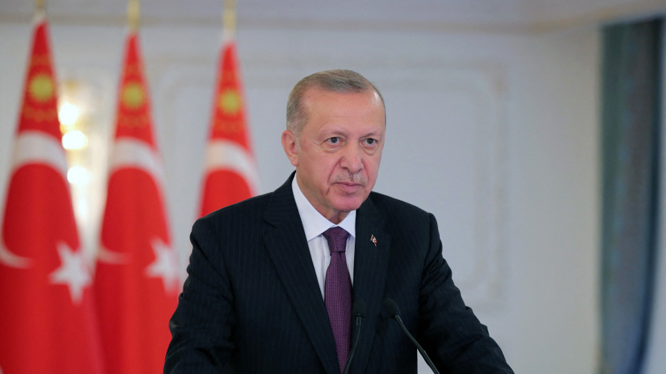 Ερντογάν: Ανεπιθύμητοι θα κηρυχθούν οι πρεσβευτές 10 δυτικών χωρών που κινητοποιήθηκαν υπέρ του Οσμάν Καβαλά