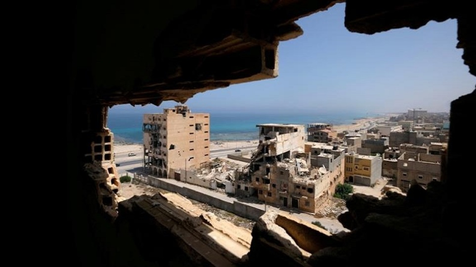 Ανακαλύφθηκαν άλλες 25 σοροί από νέους μαζικούς τάφους στη Λιβύη