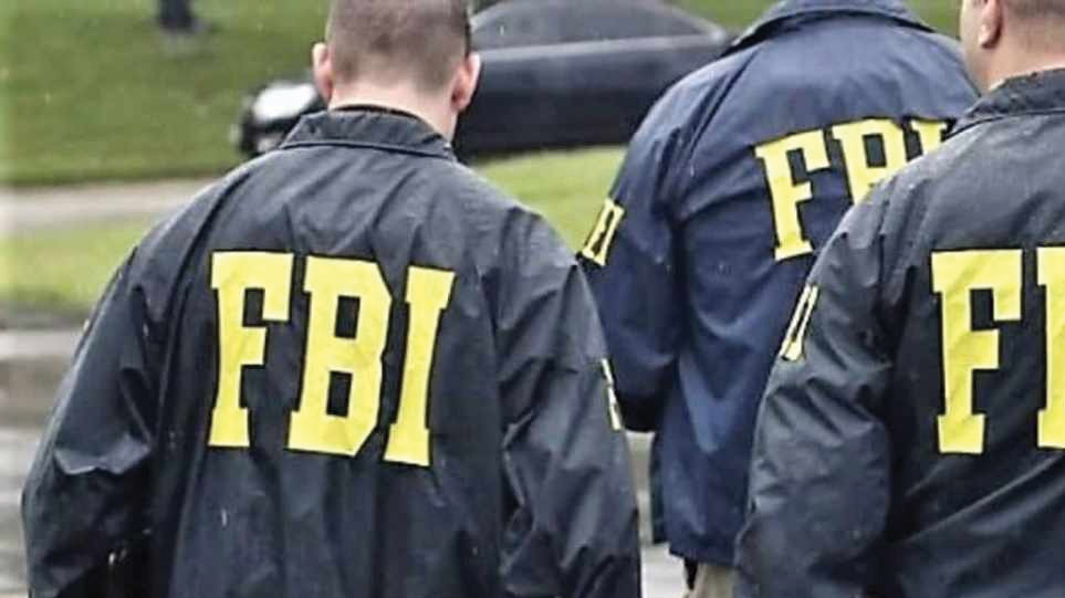 Χειροπέδες σε ζευγάρι Αμερικανών από το FBI – Ήθελαν να πουλήσουν απόρρητες πληροφορίες του Πολεμικού Ναυτικού