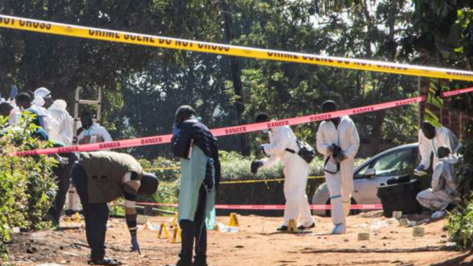 Μια βόμβα σε σχήμα φρούτου σκότωσε δύο παιδιά που έπαιζαν σε ένα χωριό της Ουγκάντα