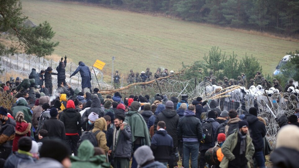 Σύνορα Πολωνίας-Λευκορωσίας: Η Γερμανία καλεί την ΕΕ να συμβάλει στην αναχαίτιση των μεταναστευτικών ροών