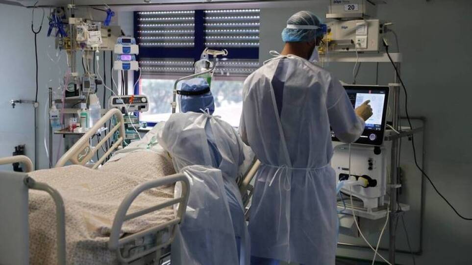 Δραματικές στιγμές στα νοσοκομεία της Γερμανίας, ασθενείς μεταφέρονται στο εξωτερικό