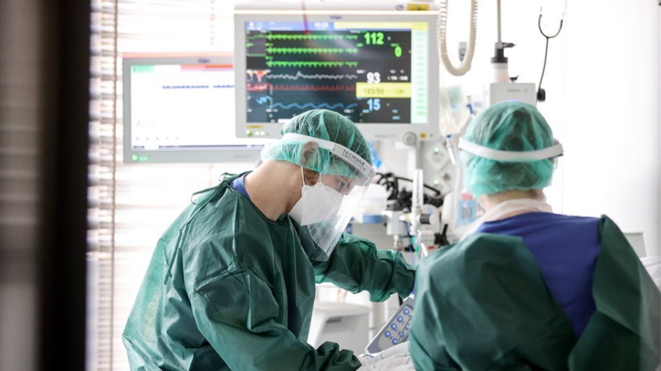 Γερμανία: Νοσοκομείο ακυρώνει χειρουργεία, λόγω υπερφόρτωσης από περιστατικά Covid-19