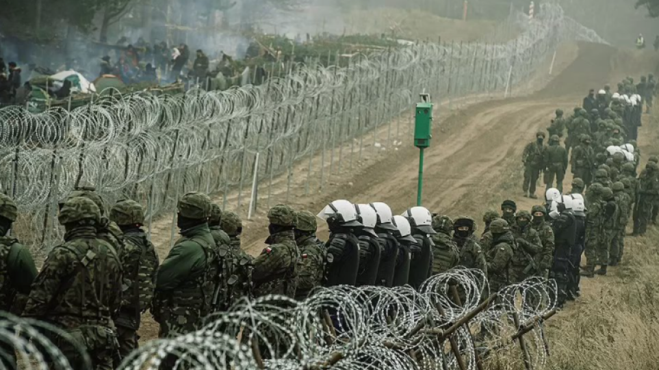 Σύνορα Πολωνίας – Λευκορωσίας: Ενεργοποίηση του άρθρου 4 του ΝΑΤΟ σκέφτονται στην Πολωνία