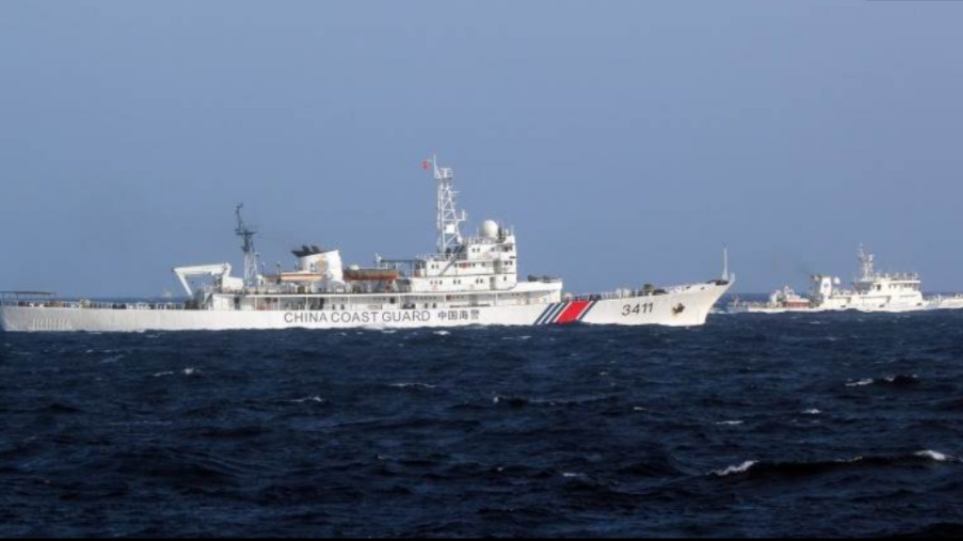Οι Φιλιππίνες καταγγέλλουν την Κίνα για παρεμπόδιση σκαφών ανεφοδιασμού στη Θάλασσα της Νότιας Κίνας