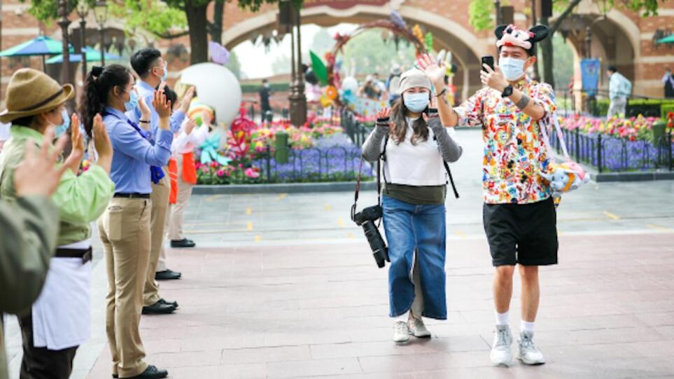 Κίνα: Έκλεισε η Disneyland στη Σανγκάη μετά τον εντοπισμό ενός κρούσματος