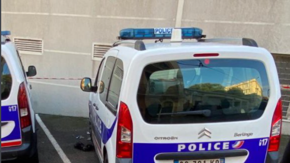 Επίθεση στις Κάννες: Αλγερινός με άδεια παραμονής στην Ιταλία ο δράστης που μαχαίρωσε αστυνομικό