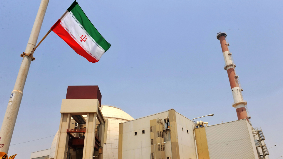 Ιράν: Με πυραύλους δοκιμάζει την αντιαεροπορική του άμυνα