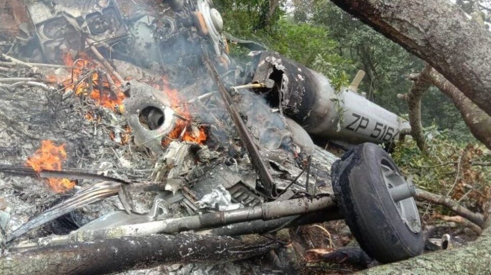 Ινδία: Συνετρίβη στρατιωτικό ελικόπτερο – Επτά νεκροί