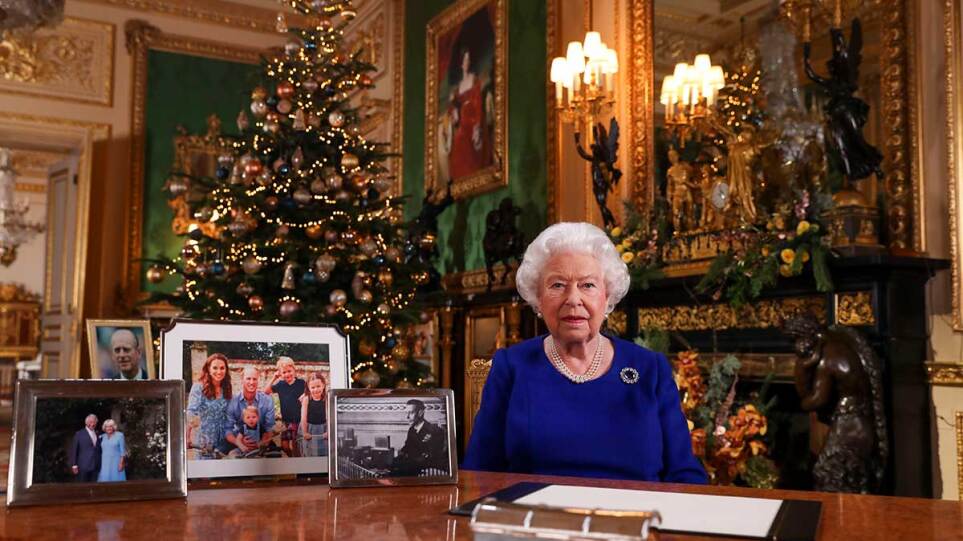 Η βασίλισσα Ελισάβετ ακύρωσε το οικογενειακό γεύμα πριν τα Χριστούγεννα